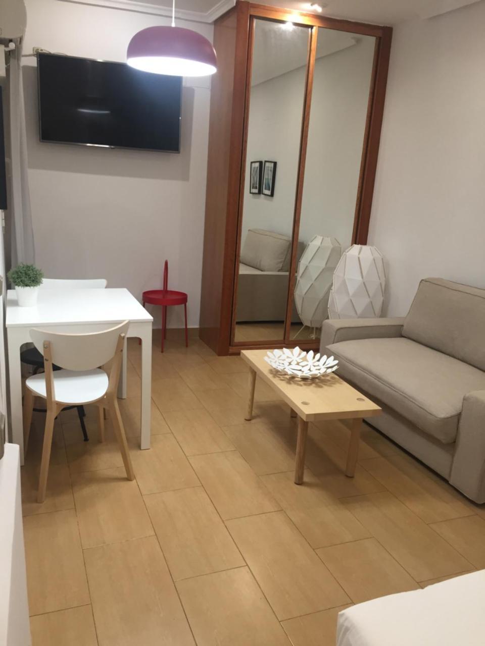 Behap Madrid De Las Letras Екстер'єр фото